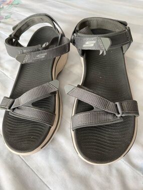 Skechers Arch Fit Women's Gray Adjustable Strap Sandals